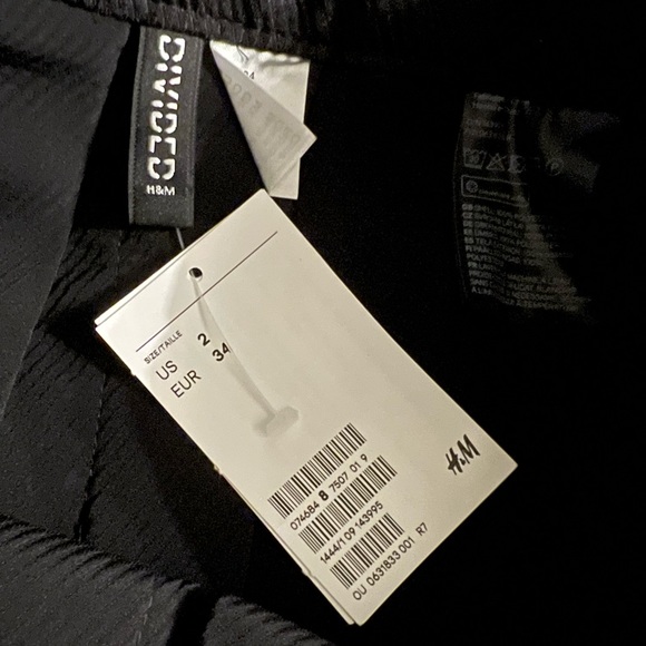 hm skirt - Picture 2 of 3